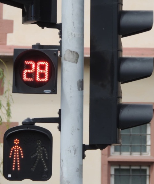 Image média: Mise en place de compte à rebours sur les feux de passages piétons