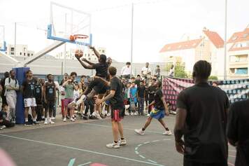 Inauguration du terrain ARENA 700