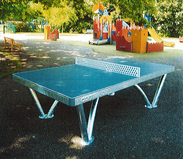Image média: Tables de ping-pong d'extérieur (formulaire papier)