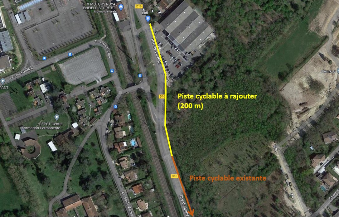 Image média: Continuité de la piste cyclable devant le Lidl