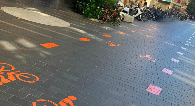 Image mĂ©dia: ExpĂ©rimentation pour un meilleur partage de lâespace public rue dâAlsace-Lorraine : quâen pensez-vous ?