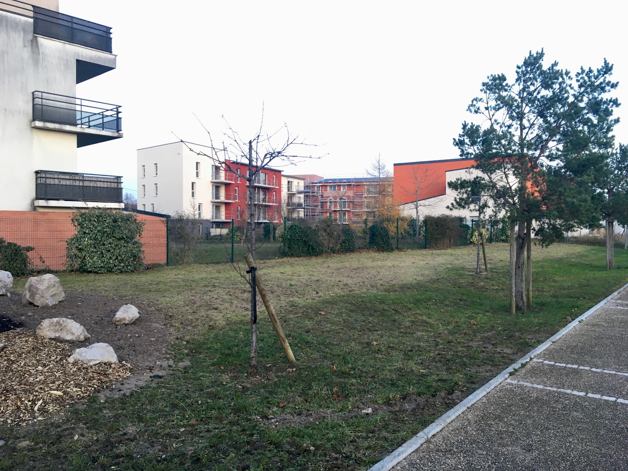 Image média: Au Clos du Hameau, un terrain ouvert aux habitants du quartier