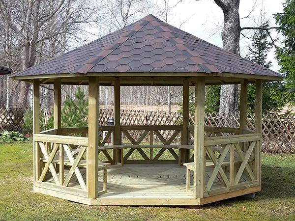Image média: Fabrication d'un kiosque d'observation de la faune et flore