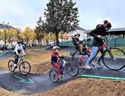 Image média: Aménagement autour du pump track