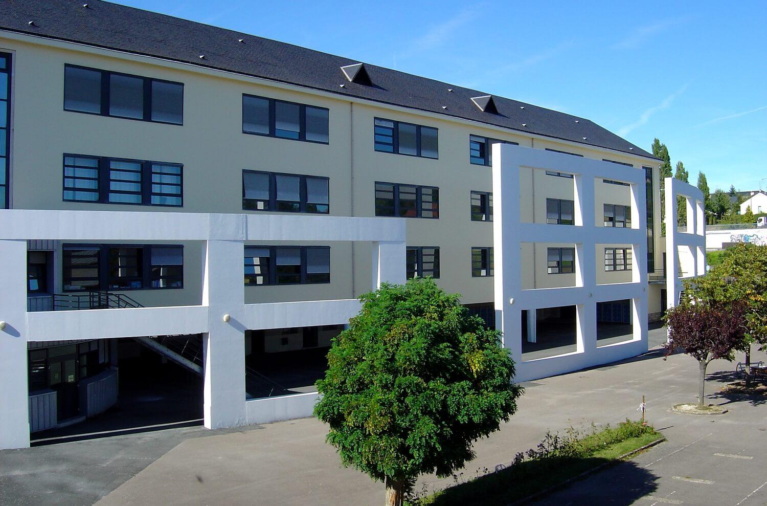 Image média: Mon collège, ma cour