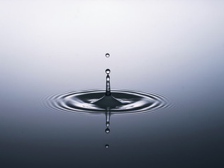 photo eau libre de droit.jpg